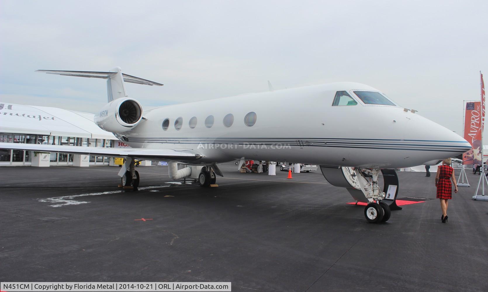 N451CM, 2005 Gulfstream Aerospace GIV-X (G450) C/N 4024, Gulfstream 450