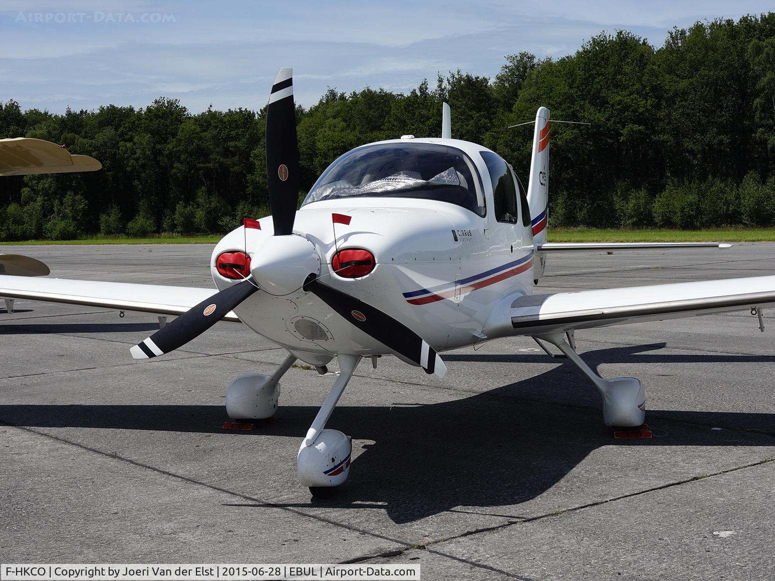 F-HKCO, 2012 Cirrus SR22 C/N 3878, Ursel Avia 2015