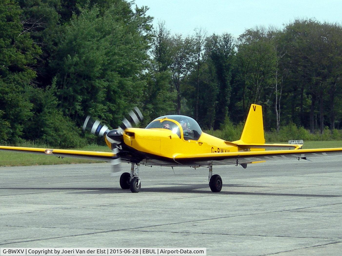 G-BWXV, 1997 Slingsby T-67M-260 Firefly C/N 2256, Ursel Avia 2015