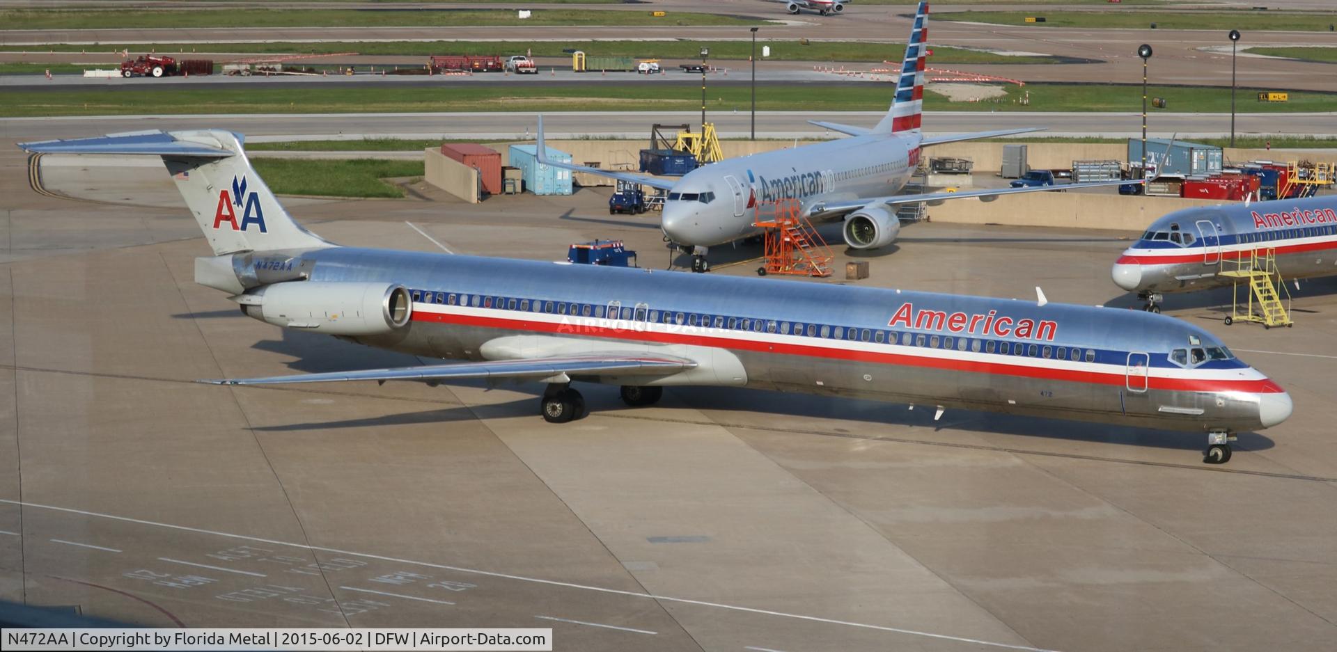 N472AA, 1988 McDonnell Douglas MD-82 (DC-9-82) C/N 49647, American