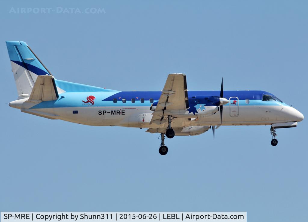 SP-MRE, 1989 Saab 340A C/N 340A-151, Landing rwy 25R with additional 'Leon Air' small titles