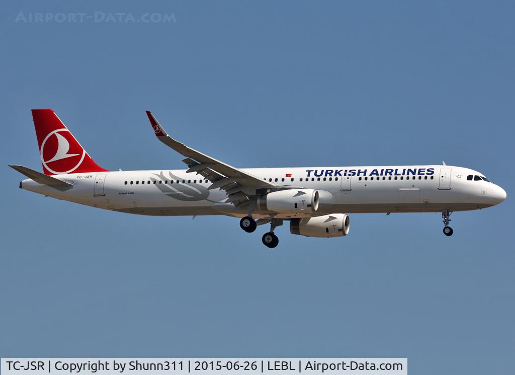 TC-JSR, 2015 Airbus A321-231 C/N 6652, Landing rwy 25R