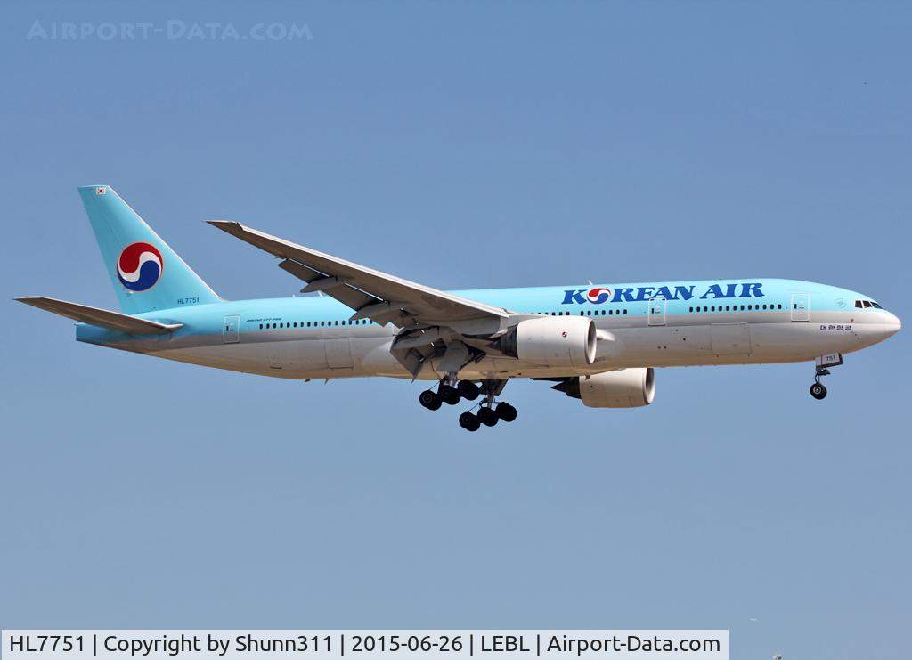 HL7751, 2007 Boeing 777-2B5/ER C/N 34210, Landing rwy 25R