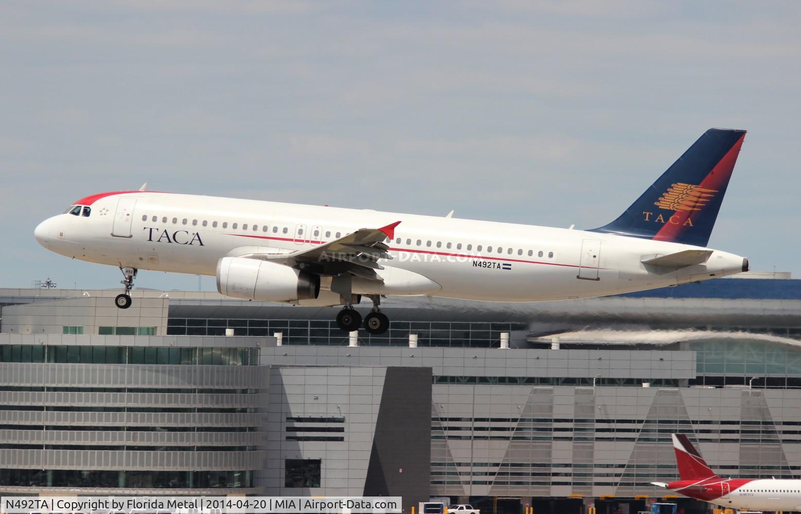N492TA, 2005 Airbus A320-233 C/N 2434, Taca A320