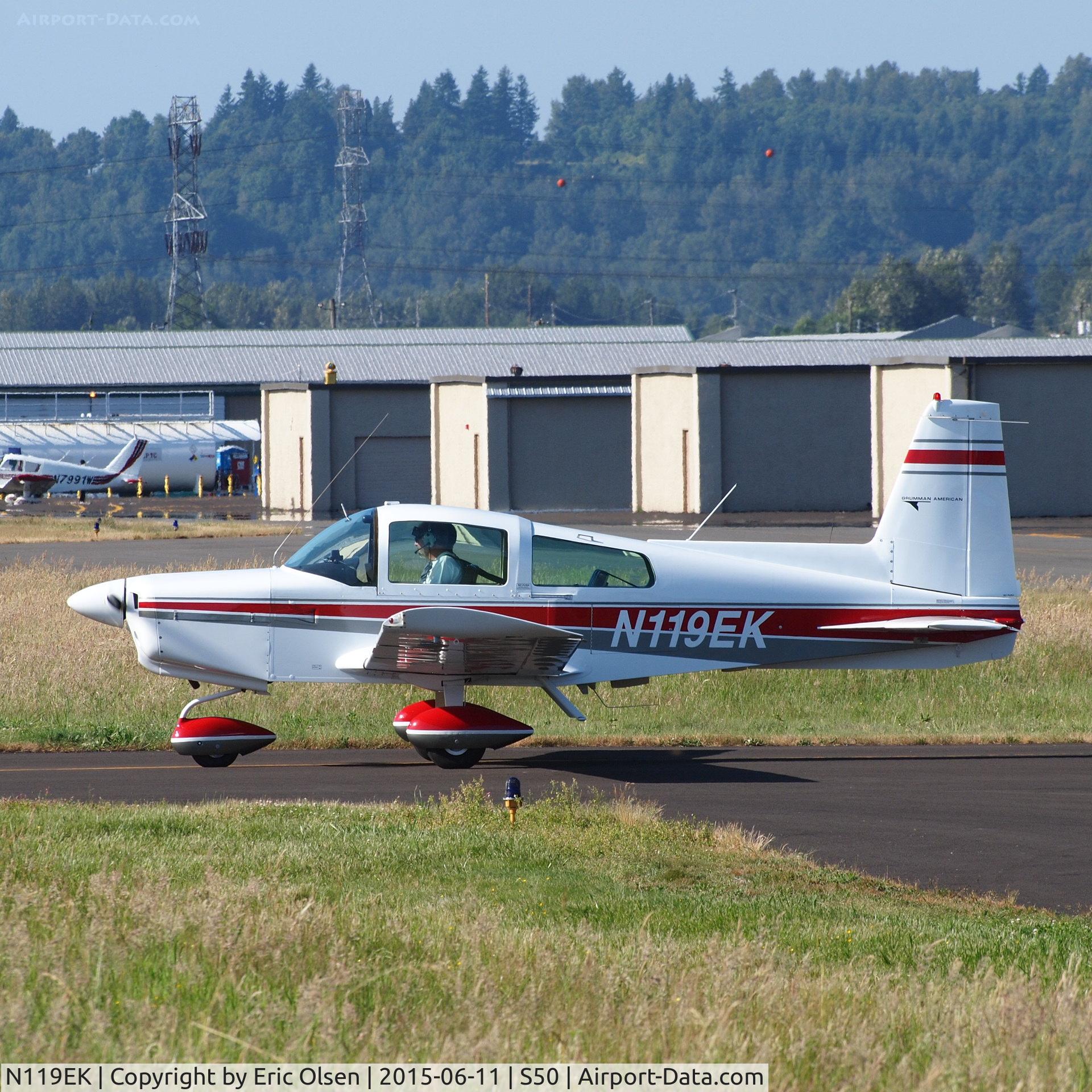 N119EK, 1974 Grumman American AA-5 Traveler C/N AA5-0595, N119EK getting ready to takeoff at S50