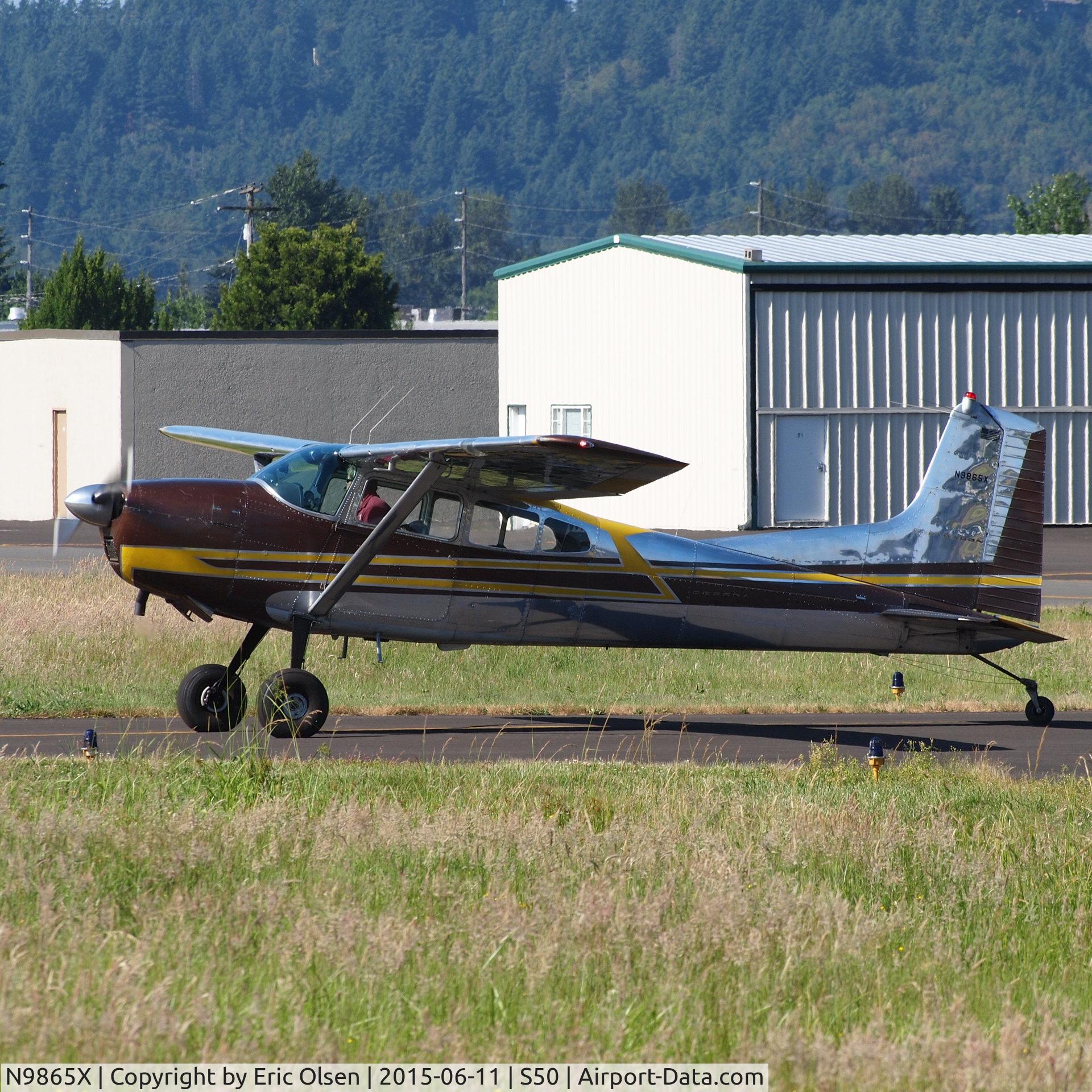 N9865X, 1961 Cessna 185 Skywagon C/N 185-0065, N9865X at the Auburn Airport