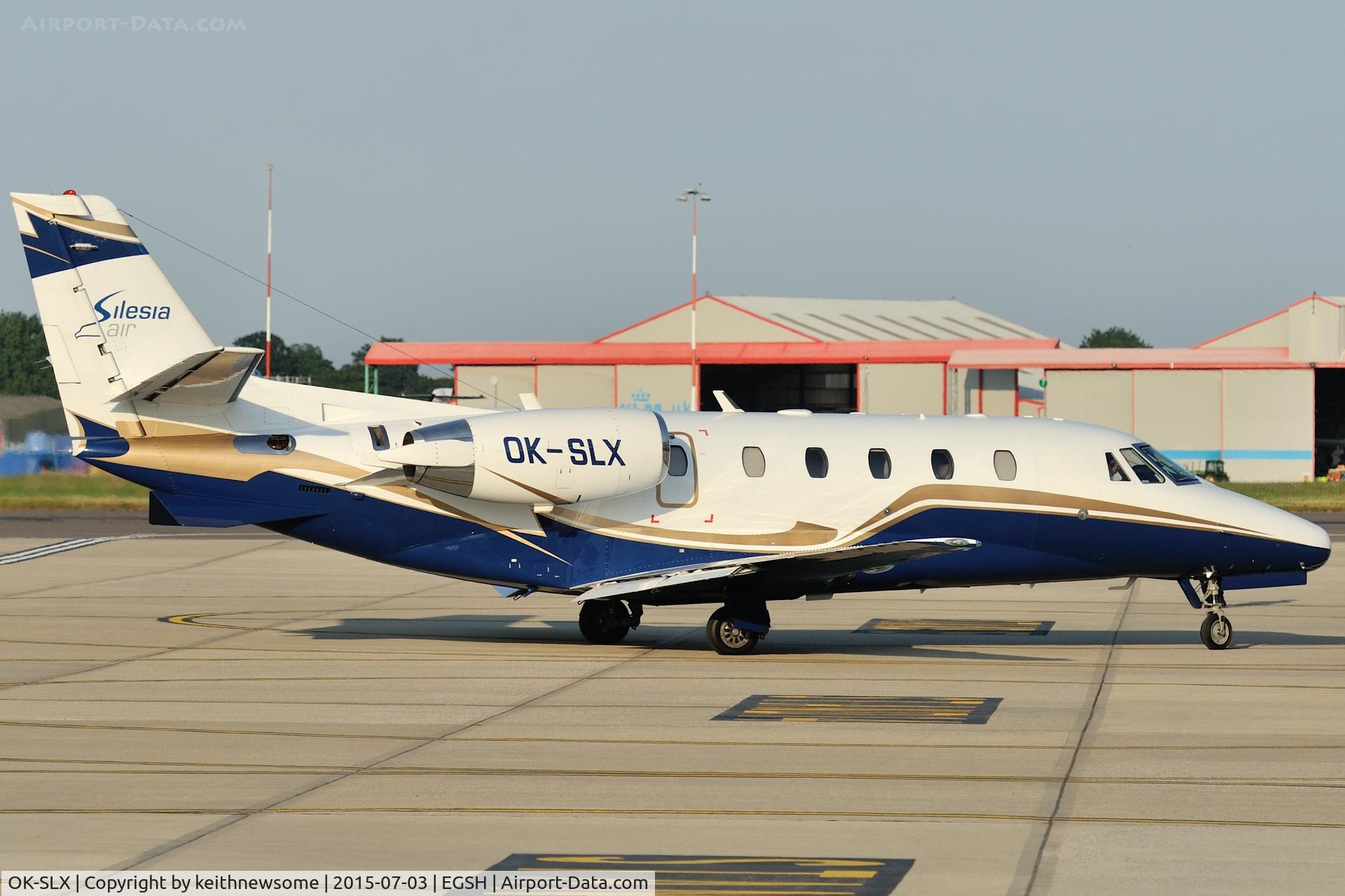 OK-SLX, 2002 Cessna 560XL Citation Excel C/N 560-5243, Early evening arrival.
