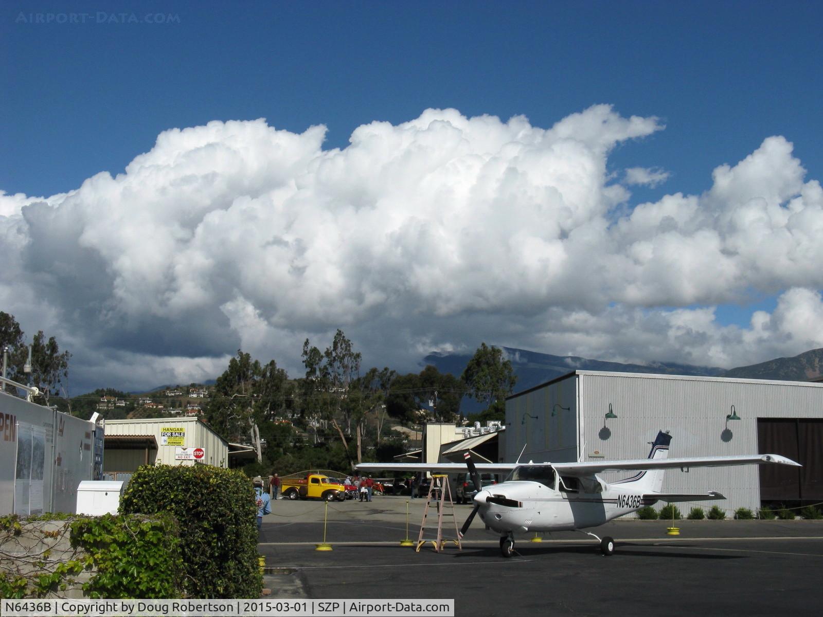N6436B, 1978 Cessna T210M Turbo Centurion C/N 21062763, 1978 Cessna T210M TURBO CENTURION, Continental TSIO-520R 310 Hp, 3 blade CS prop, six seats, at fuel dock