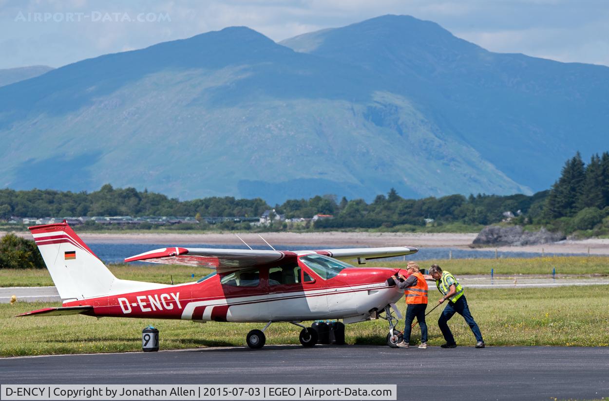 D-ENCY, 1972 Cessna 177RG Cardinal Cardinal C/N 177RG0069, There is no push-back truck at Oban Airport!