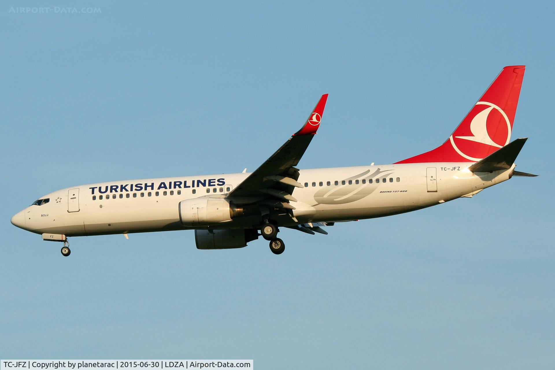 TC-JFZ, 2000 Boeing 737-8F2 C/N 29784, TK1055 arrival