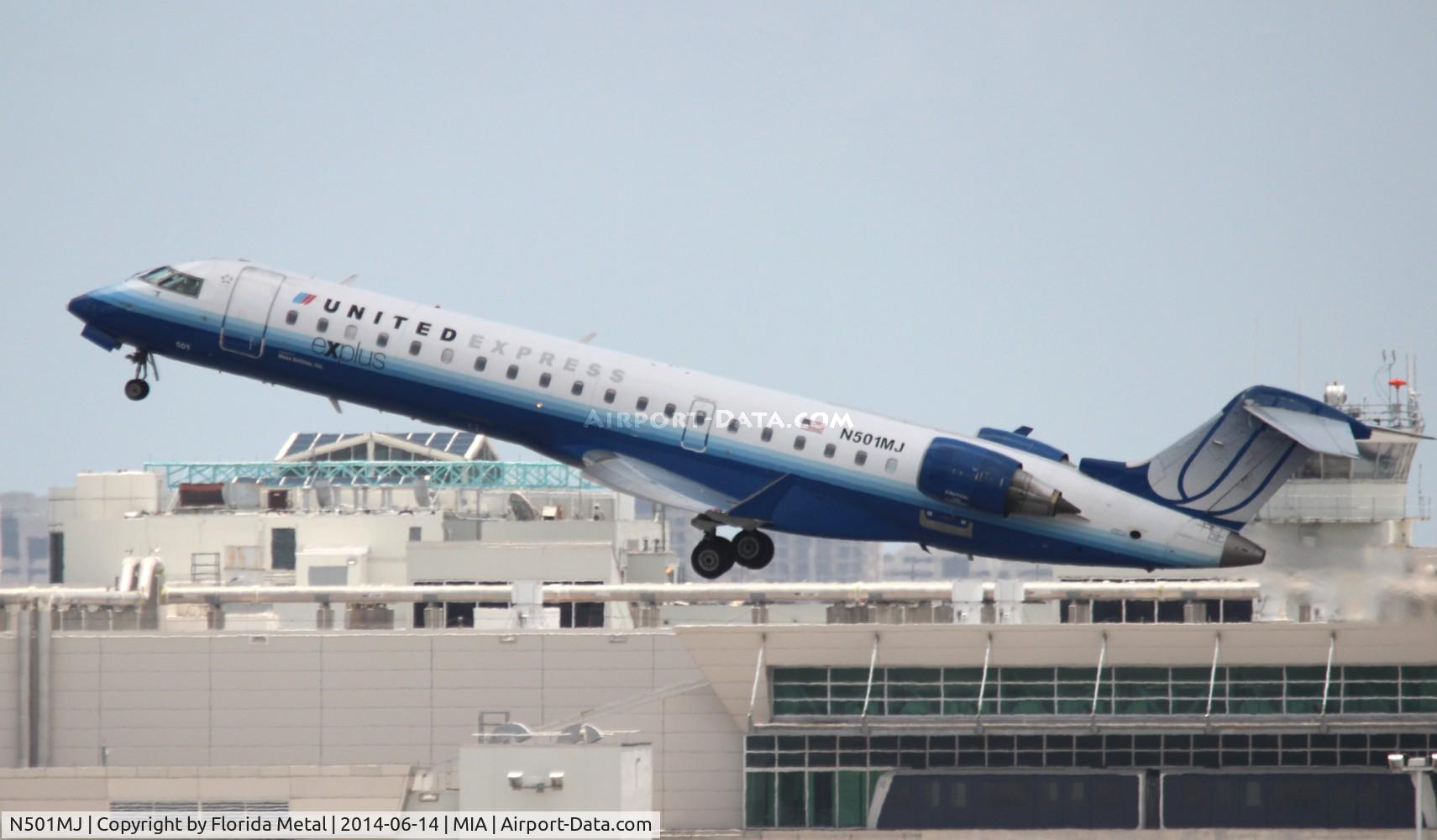 N501MJ, 2002 Canadair CL-600-2C10 Regional Jet CRJ-700 C/N 10047, United Express