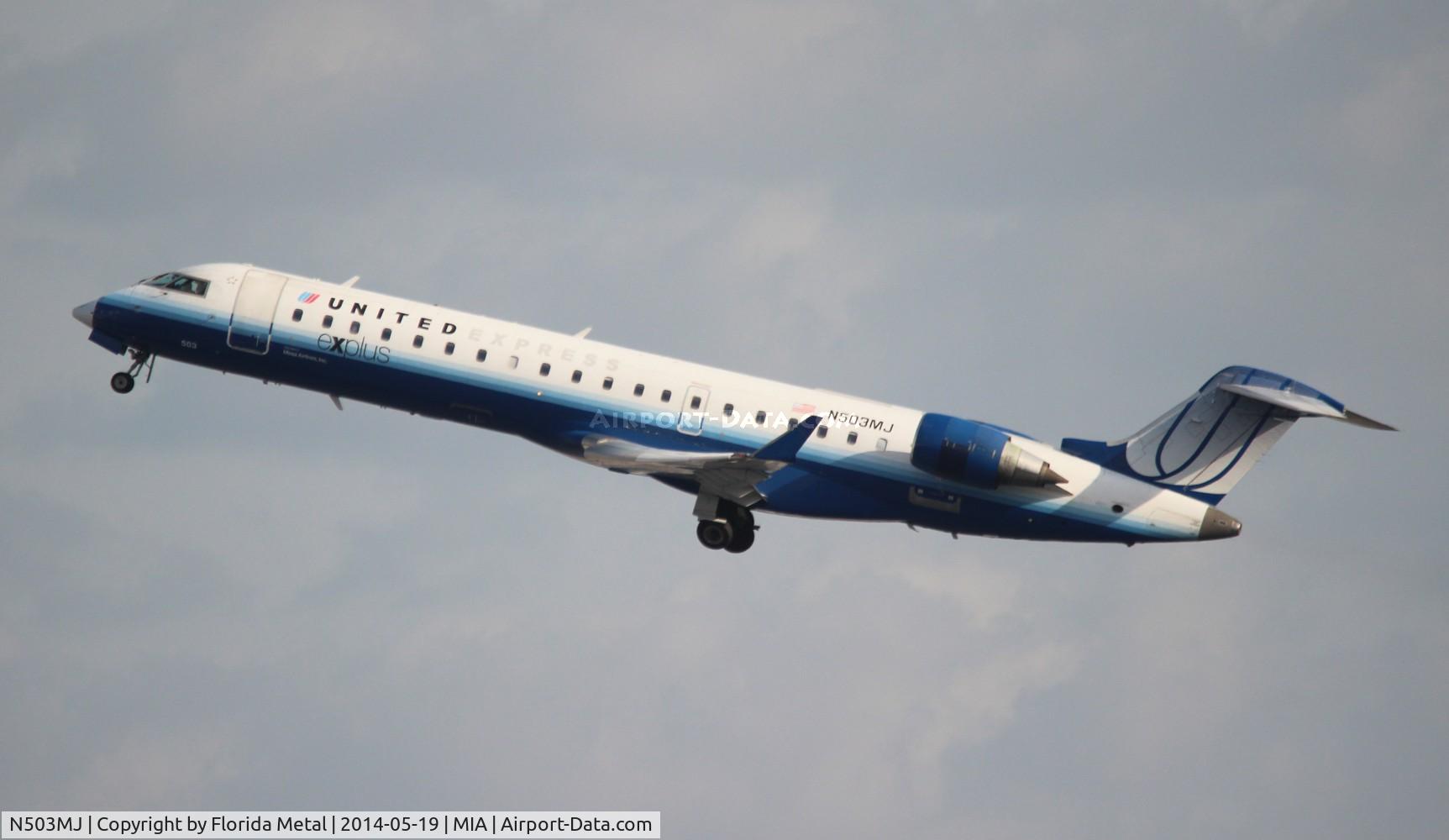 N503MJ, 2002 Bombardier CRJ-700 (CL-600-2C10) Regional Jet C/N 10058, United Express