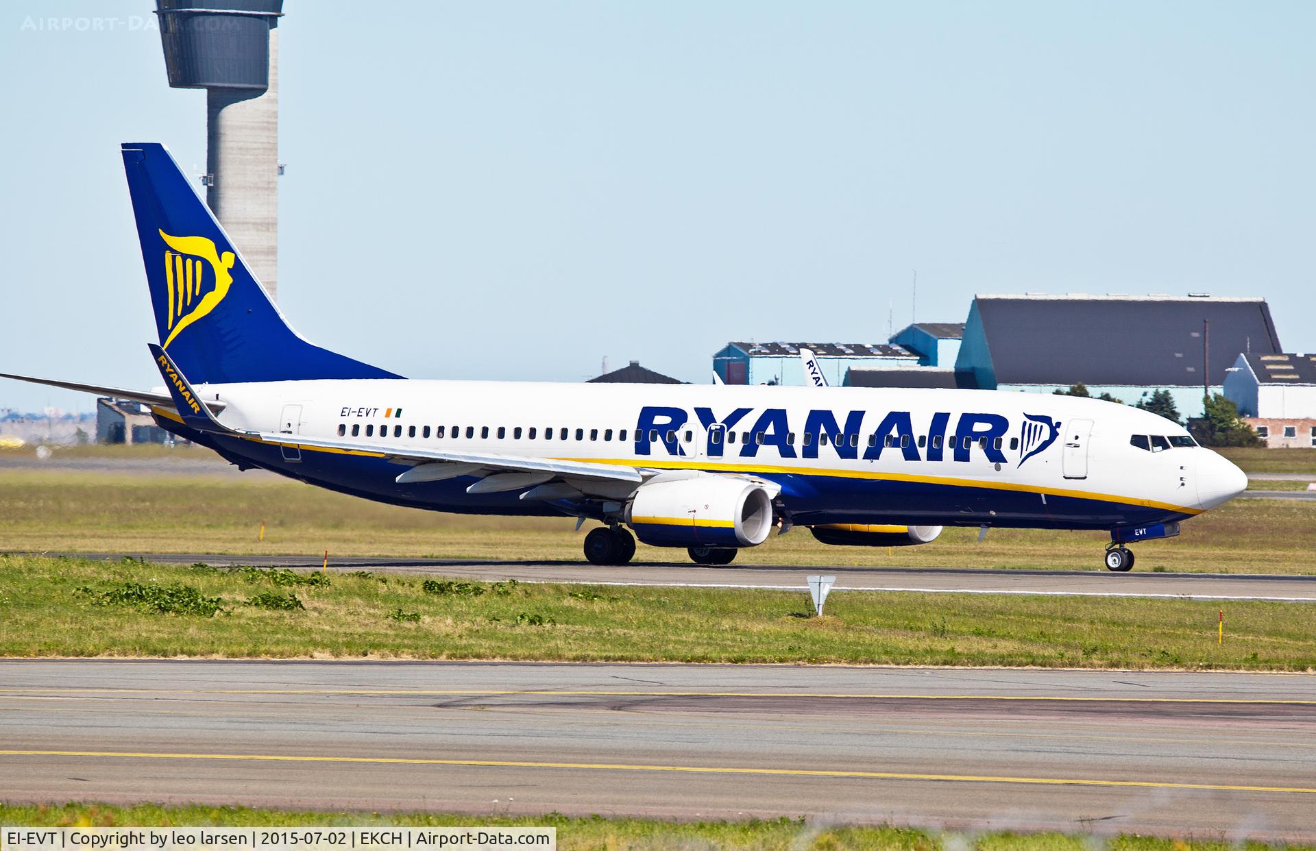 EI-EVT, 2012 Boeing 737-8AS C/N 40315, Copenhagen 2.7.15