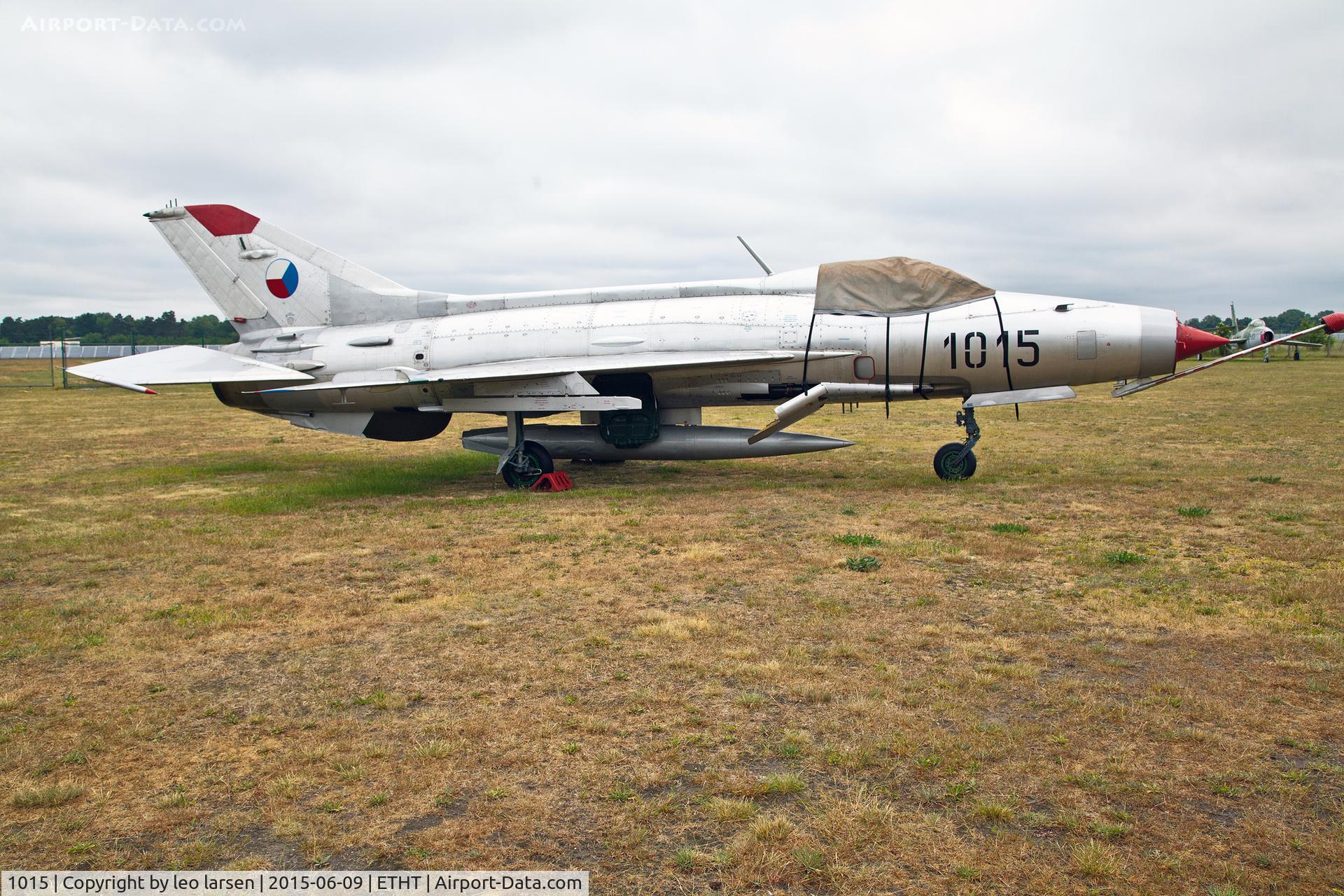 1015, 1971 Aero S-106 (MiG-21F-17) C/N 061015, Flugplatzmuseum Cottbus 9.6.15