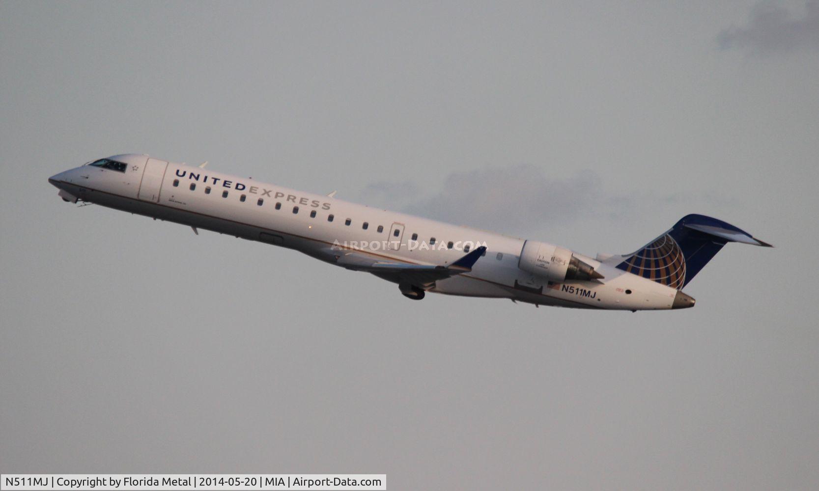 N511MJ, 2003 Bombardier CRJ-700 (CL-600-2C10) Regional Jet C/N 10104, United CRJ-700