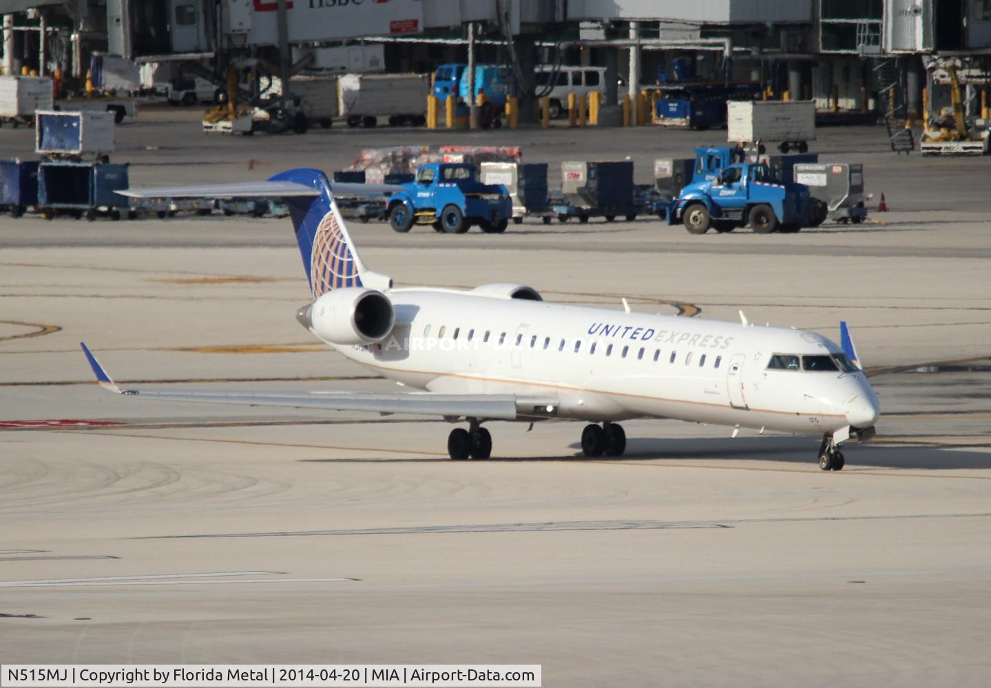 N515MJ, 2003 Bombardier CRJ-700 (CL-600-2C10) Regional Jet C/N 10117, United Express