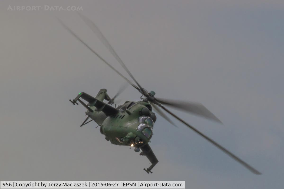 956, Mil Mi-24D Hind D C/N 340956, Mi-24D „Hind-D