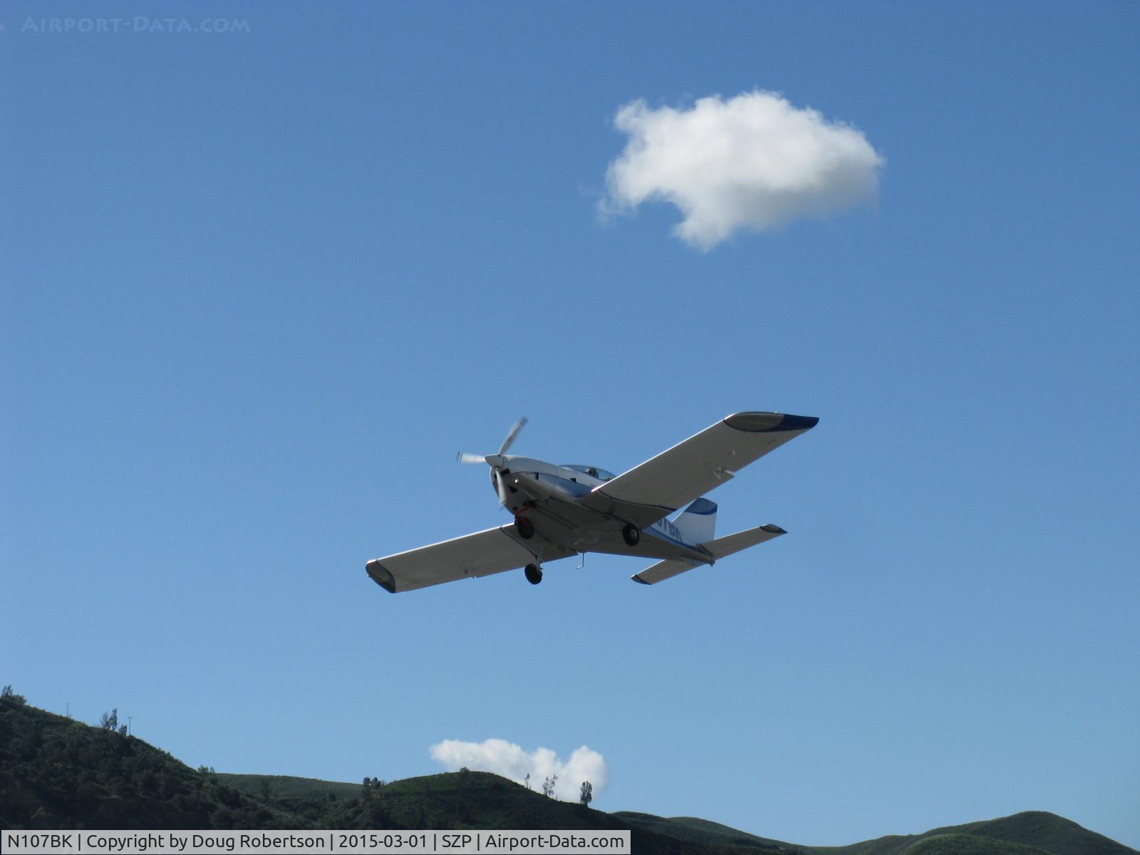 N107BK, 2009 CZAW SportCruiser C/N 09SC284, 2009 Czech Sport Aircraft SPORTCRUISER, Rotax 912ULS 98.6 Hp, S-LSA, takeoff climb Rwy 04