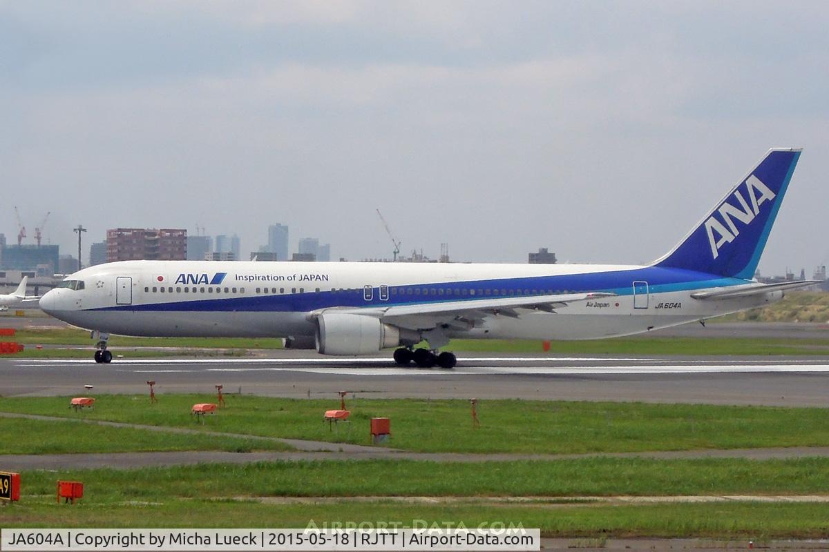 JA604A, 2002 Boeing 767-381/ER C/N 32973, At Haneda