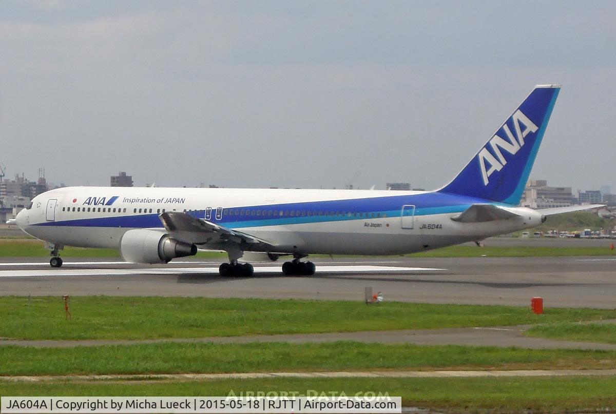 JA604A, 2002 Boeing 767-381/ER C/N 32973, At Haneda