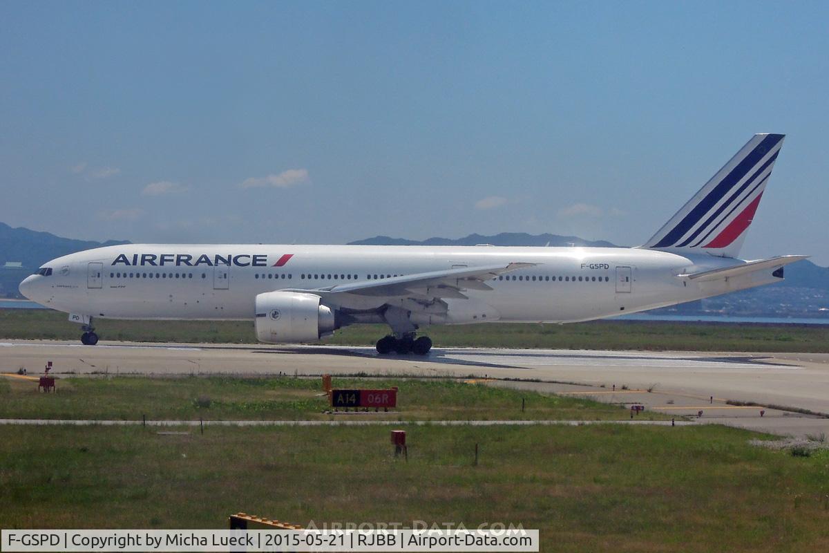 F-GSPD, 1998 Boeing 777-228/ER C/N 29005, At Kansai