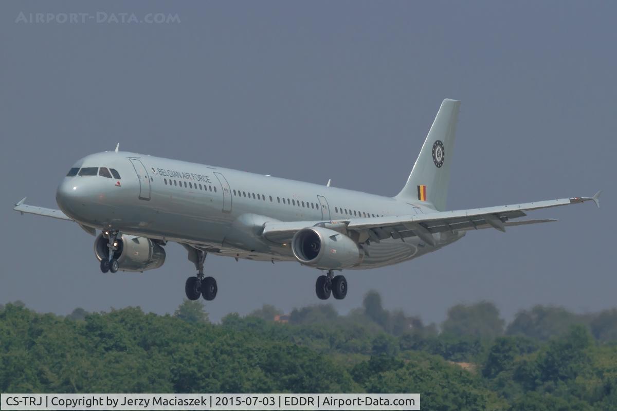 CS-TRJ, 1999 Airbus A321-231 C/N 1004, Airbus A321-23