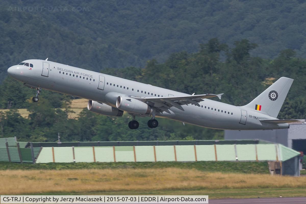 CS-TRJ, 1999 Airbus A321-231 C/N 1004, Airbus A321-23