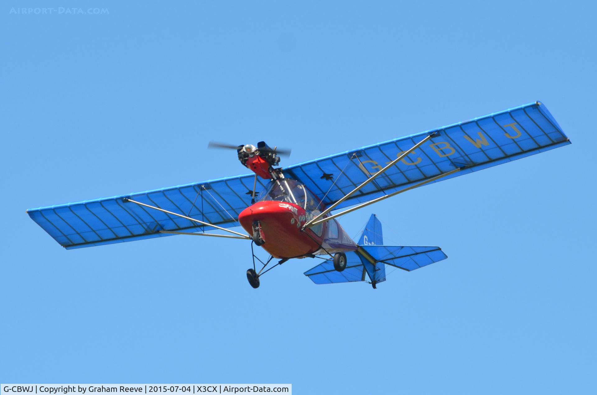 G-CBWJ, 2002 Thruster T600N 450 C/N 0092-T600N-069, Departing from Northrepps.