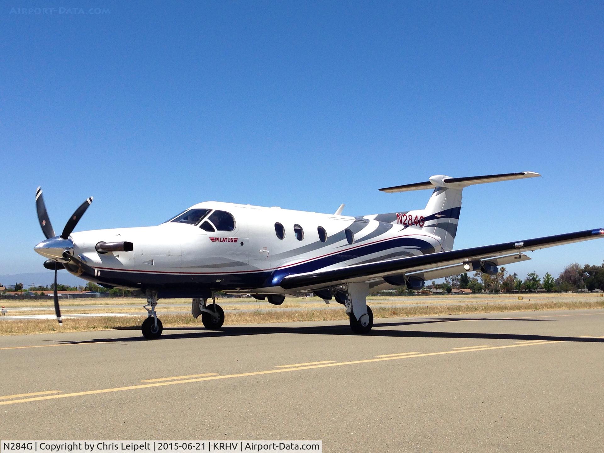N284G, 1998 Pilatus PC-12/45 C/N 217, A transient 1998 PC-12/45 taxing out for departure at Reid Hillview Airport, CA after dropping off passengers at Nice Air FBO.