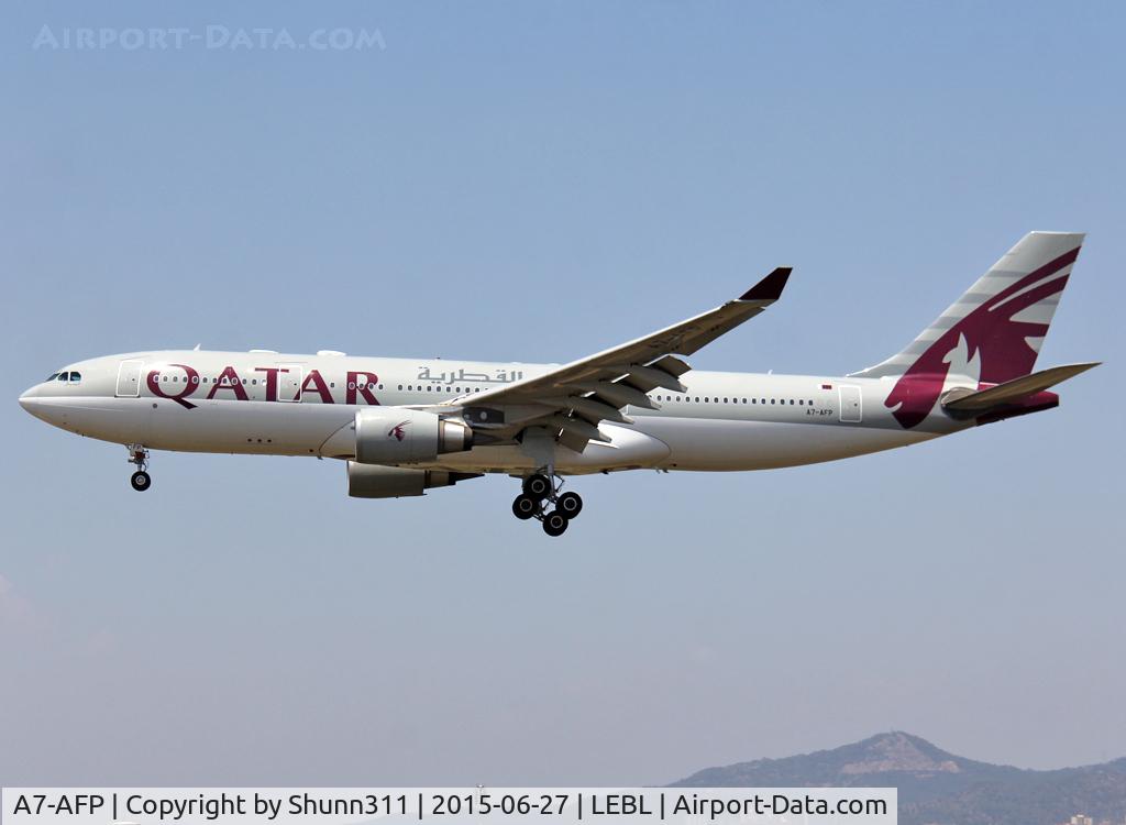 A7-AFP, 2005 Airbus A330-202 C/N 684, Landing rwy 25R