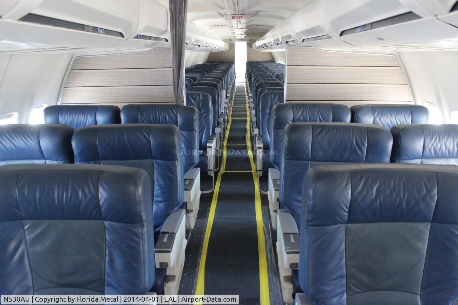 N530AU, 1989 Boeing 737-3B7 C/N 24412, US Airways interior
