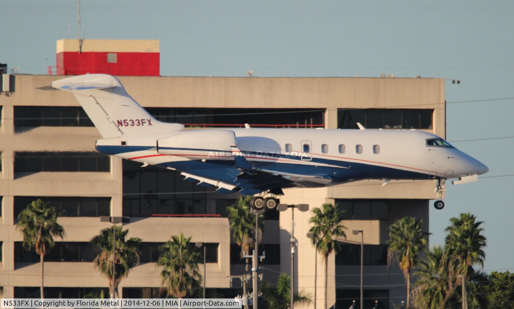 N533FX, 2007 Bombardier Challenger 300 (BD-100-1A10) C/N 20160, Flexjet Challenger 300