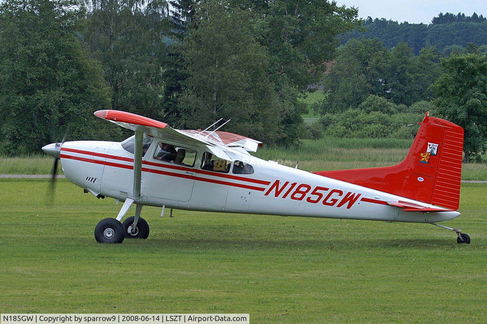 N185GW, 1978 Cessna A185F Skywagon 185 C/N 18503549, Landing Lommis
