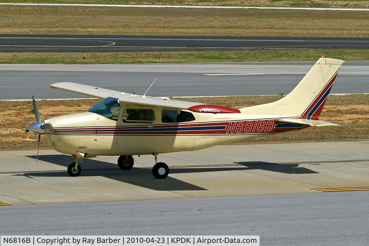 N6816B, 1978 Cessna T210M Turbo Centurion C/N 21062837, Cessna T.210M Turbo Centurion [210-62837] Atlanta-Dekalb Peachtree~N 23/04/2010