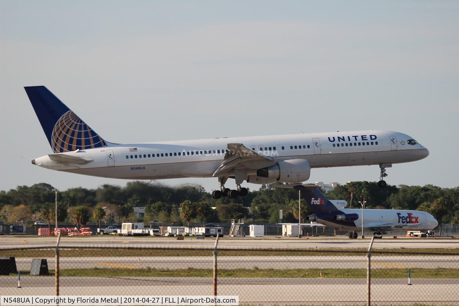 N548UA, 1992 Boeing 757-222 C/N 25396, United