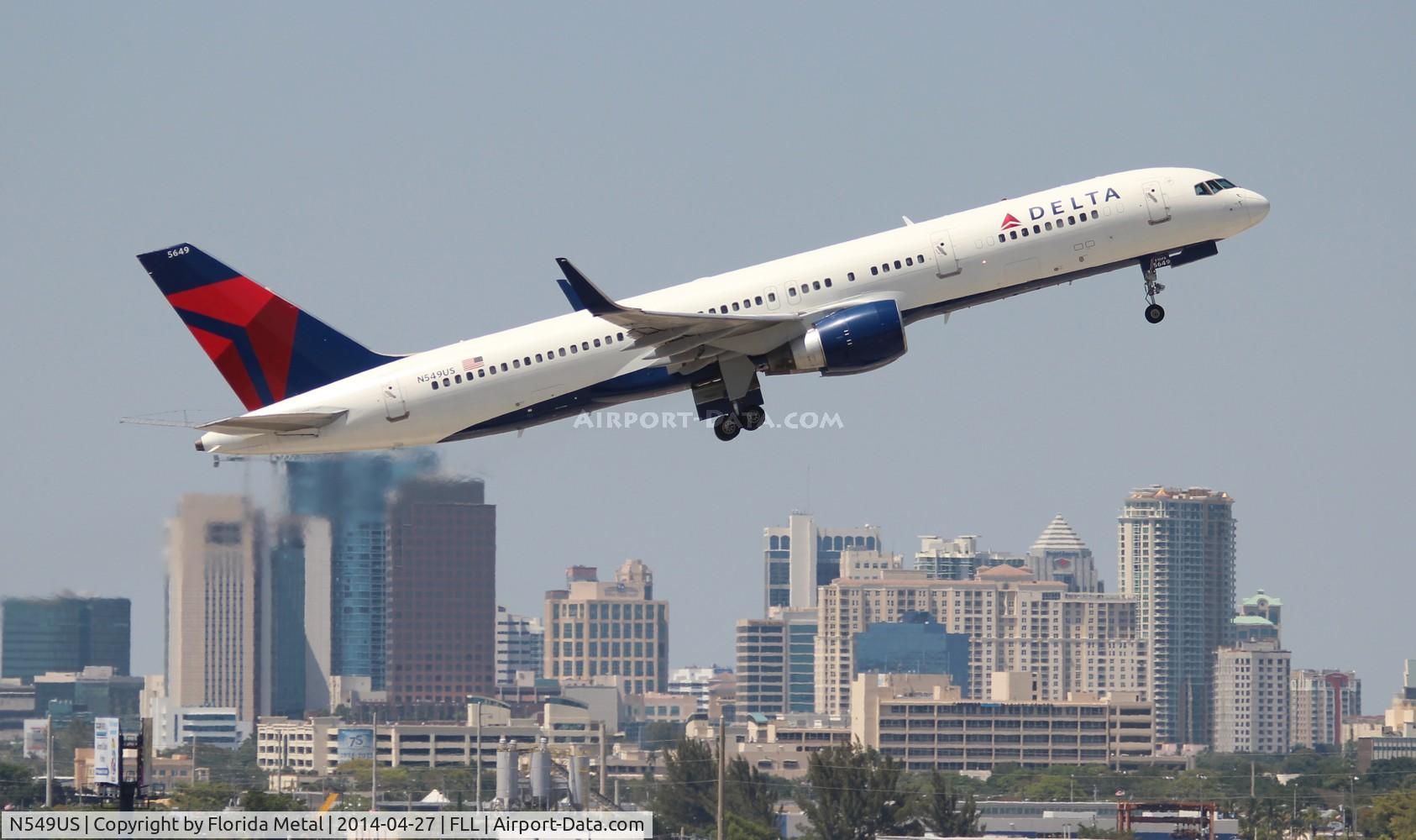 N549US, 1996 Boeing 757-251 C/N 26496, Delta