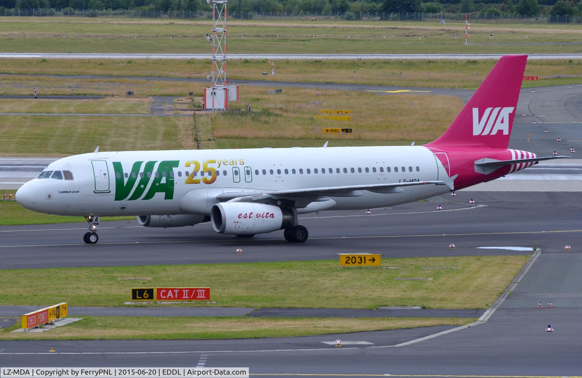 LZ-MDA, 2006 Airbus A320-232 C/N 2732, VIA A320 taxying in.