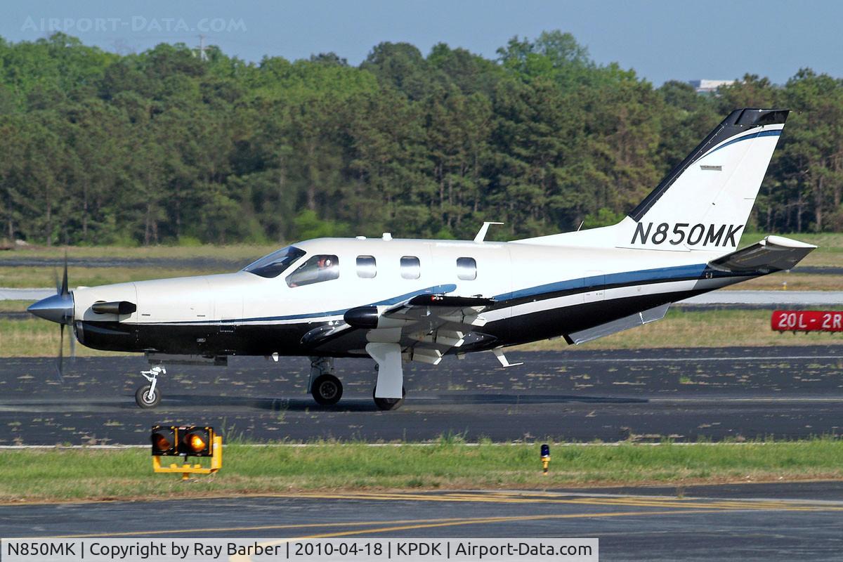 N850MK, 2007 Socata TBM-700 C/N 403, Socata TBM850 [403] Atlanta-Dekalb Peachtree~N 18/04/2010
