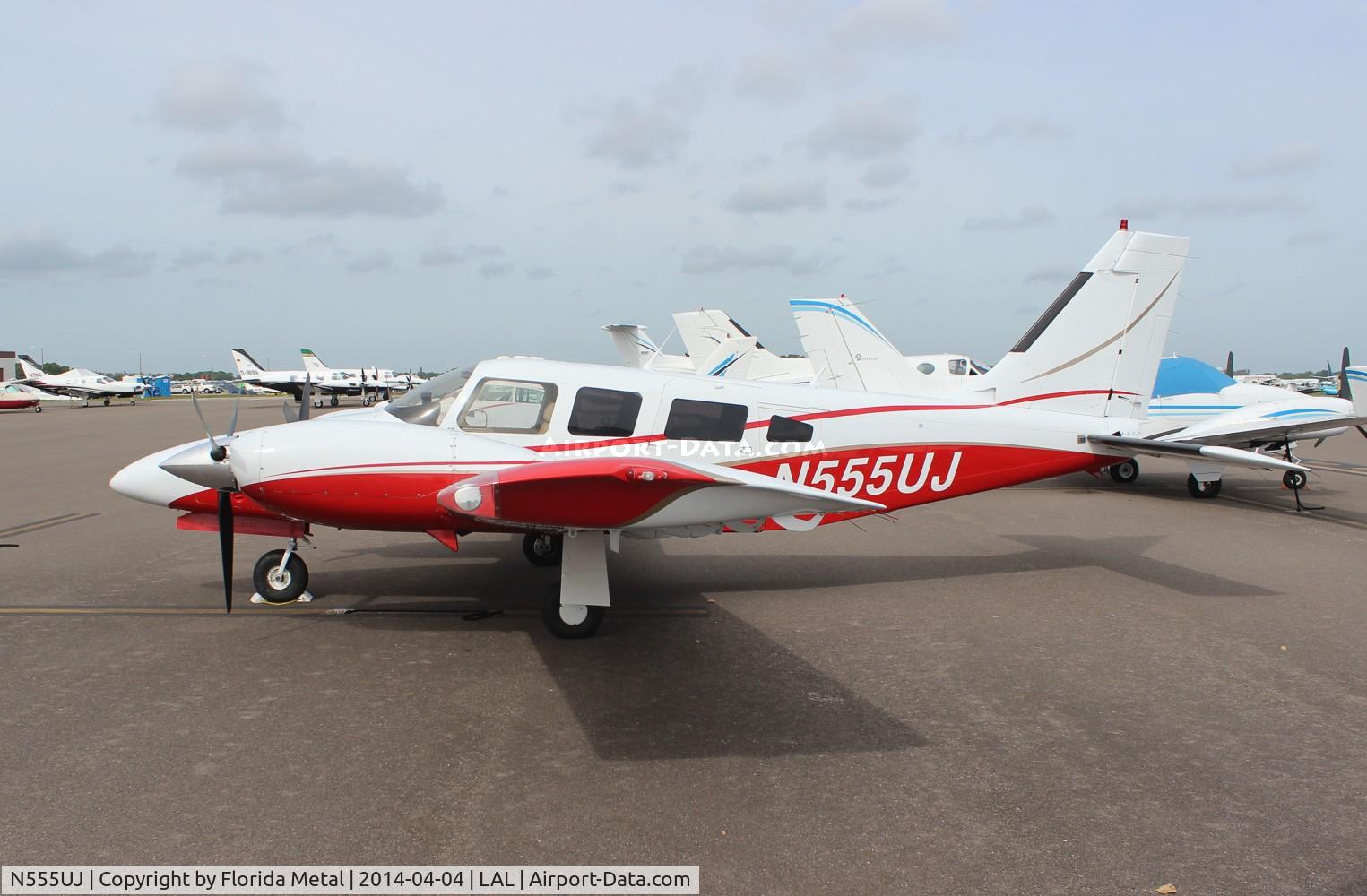 N555UJ, 1984 Piper PA-34-220T Seneca C/N 348433039, PA-34-220T