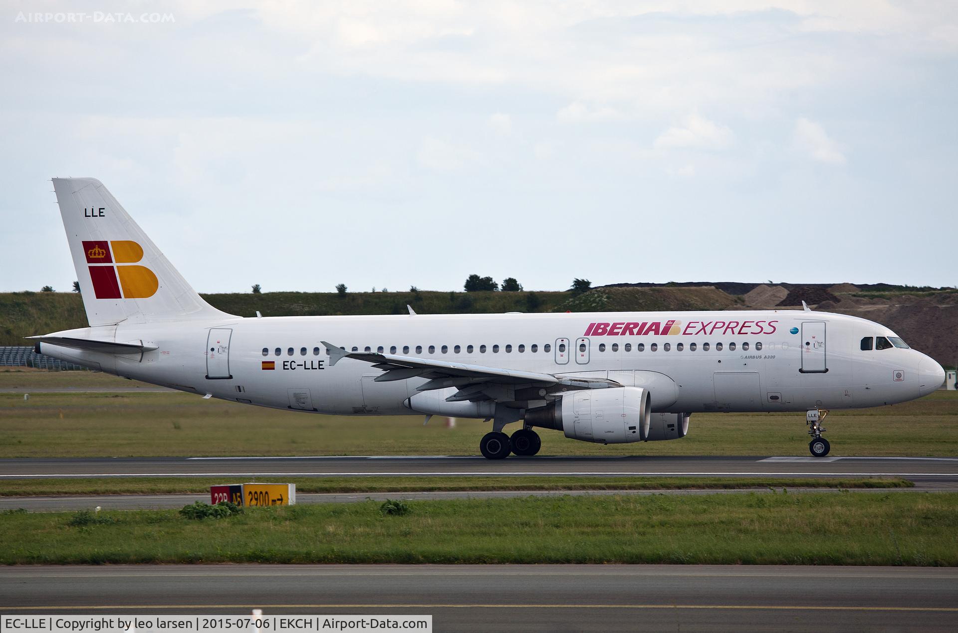 EC-LLE, 1999 Airbus A320-214 C/N 1119, Copenhagen 6.7.15