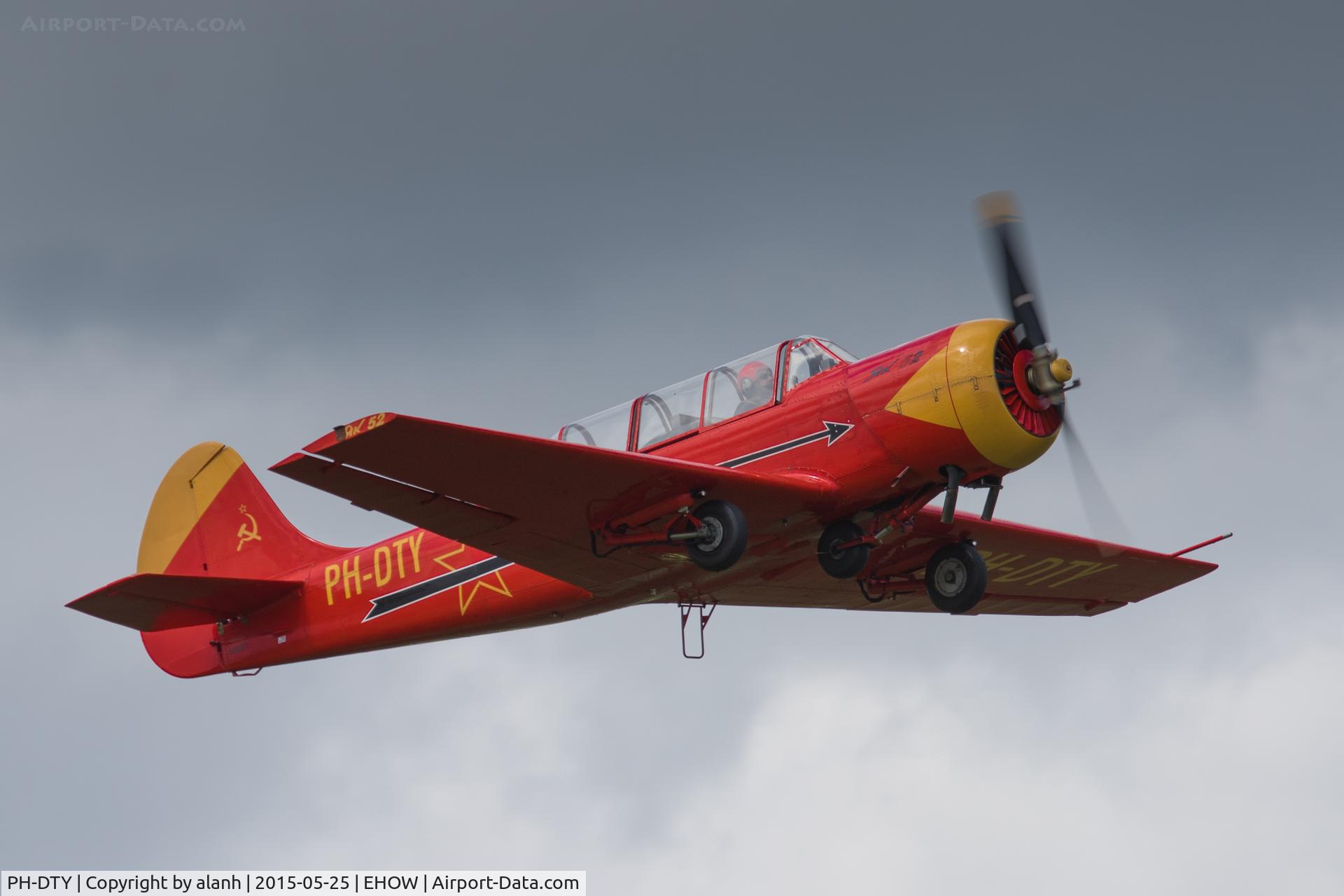 PH-DTY, 1986 Bacau Yak-52 C/N 866811, Taking off to display