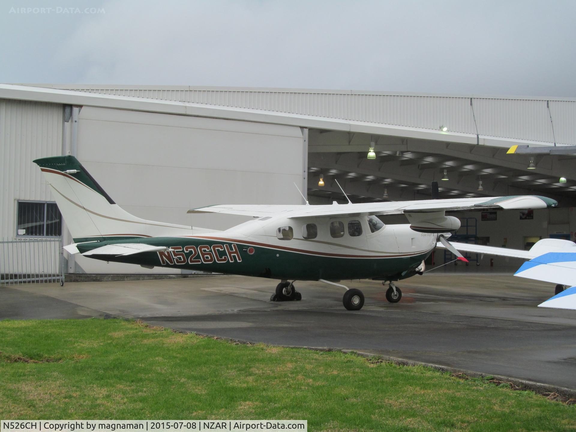 N526CH, 1981 Cessna P210N Pressurised Centurion C/N P21000662, still wearing US reg