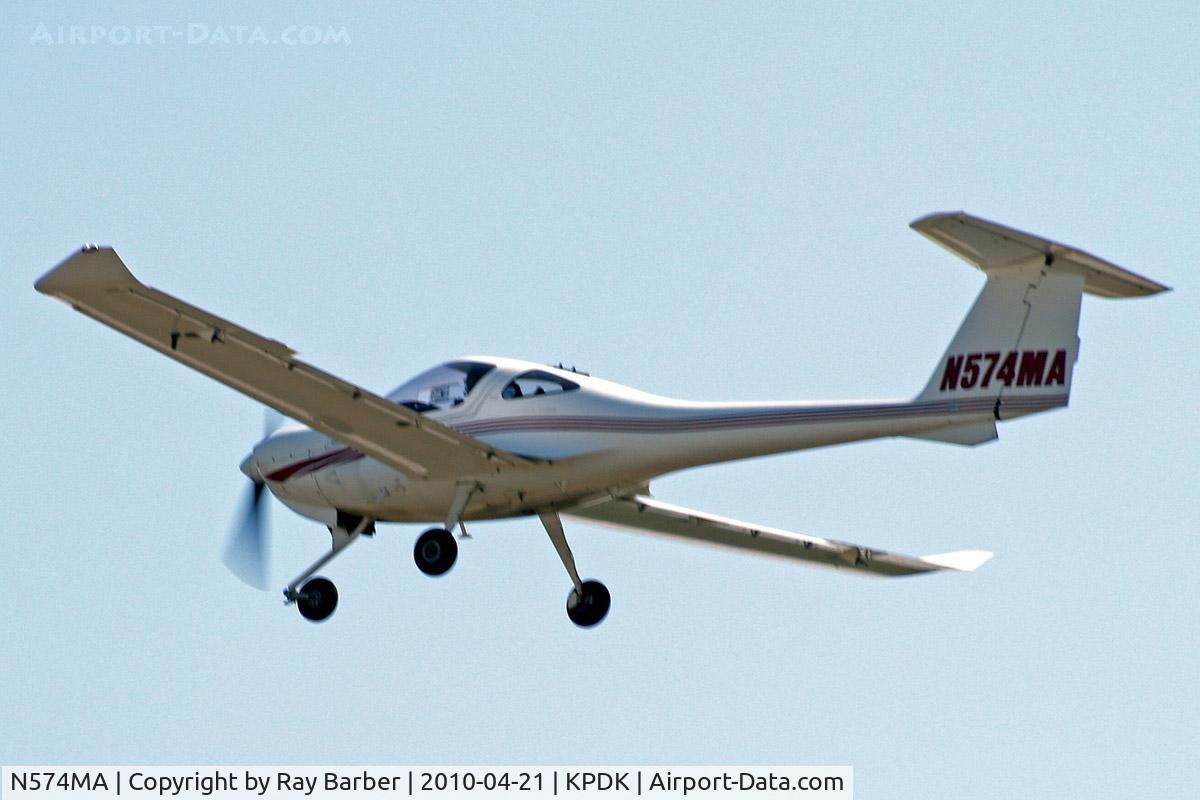 N574MA, 2004 Diamond DA-20C-1 Eclipse C/N C0274, Diamond DA.20C-1 Katana [C0274] Atlanta-Dekalb Peachtree~N 21/04/2010