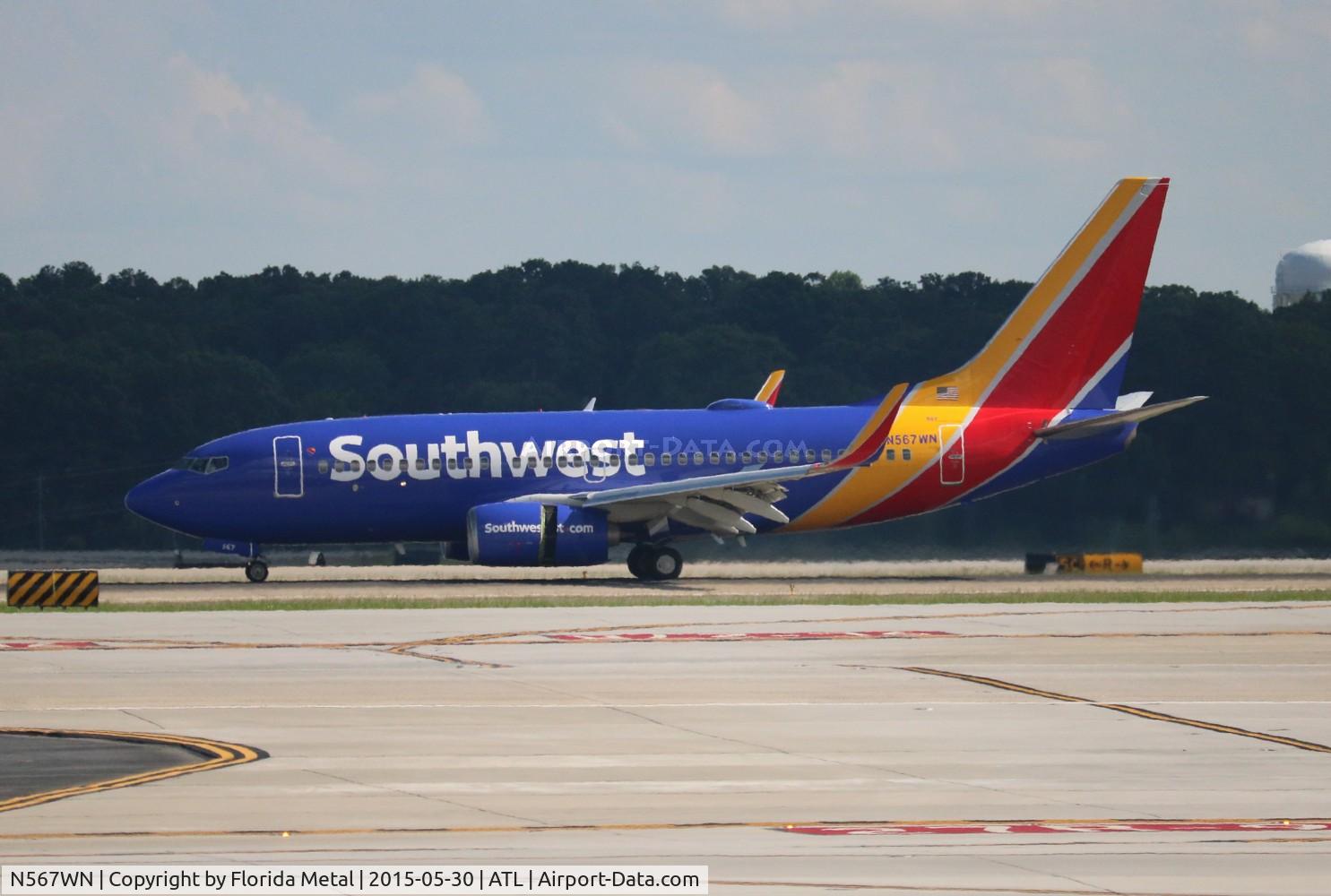 N567WN, 2002 Boeing 737-7CT C/N 32747, According to Planespotters.net, Southwest just picked this 737 up from West Jet.