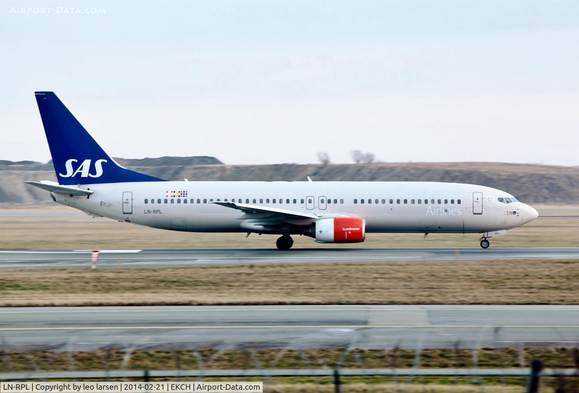 LN-RPL, 2000 Boeing 737-883 C/N 30469, Copenhagen 21.2.14