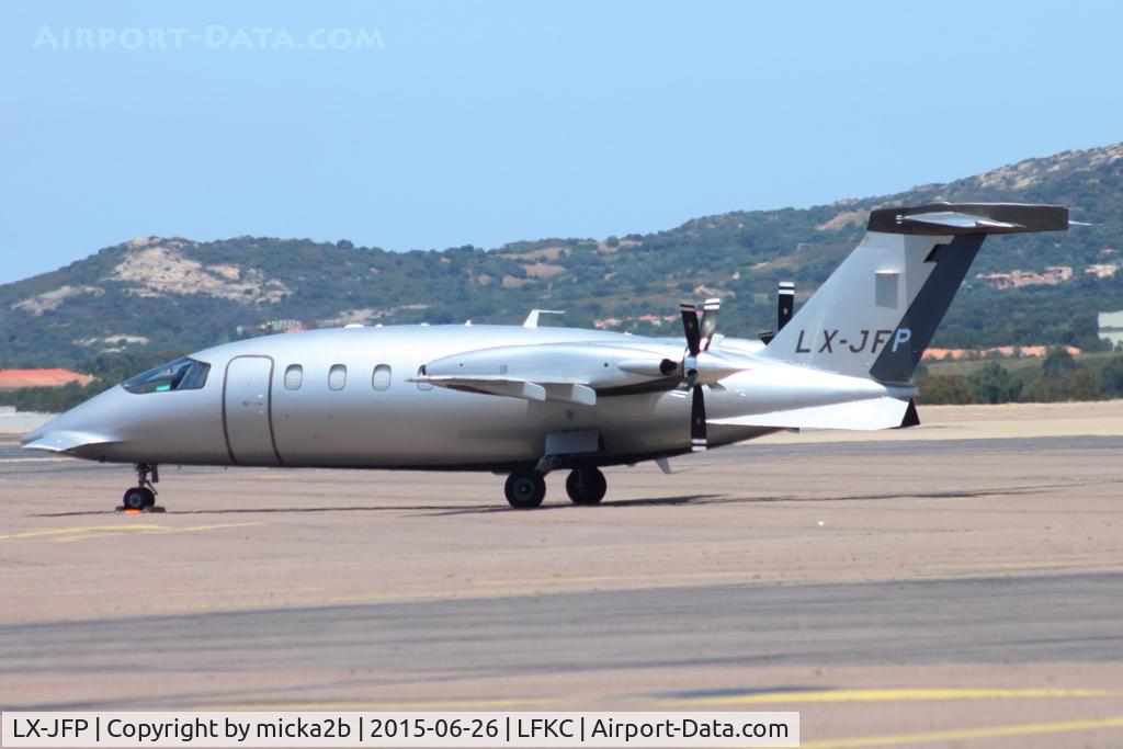 LX-JFP, 2009 Piaggio P-180 Avanti II C/N 1176, Parked