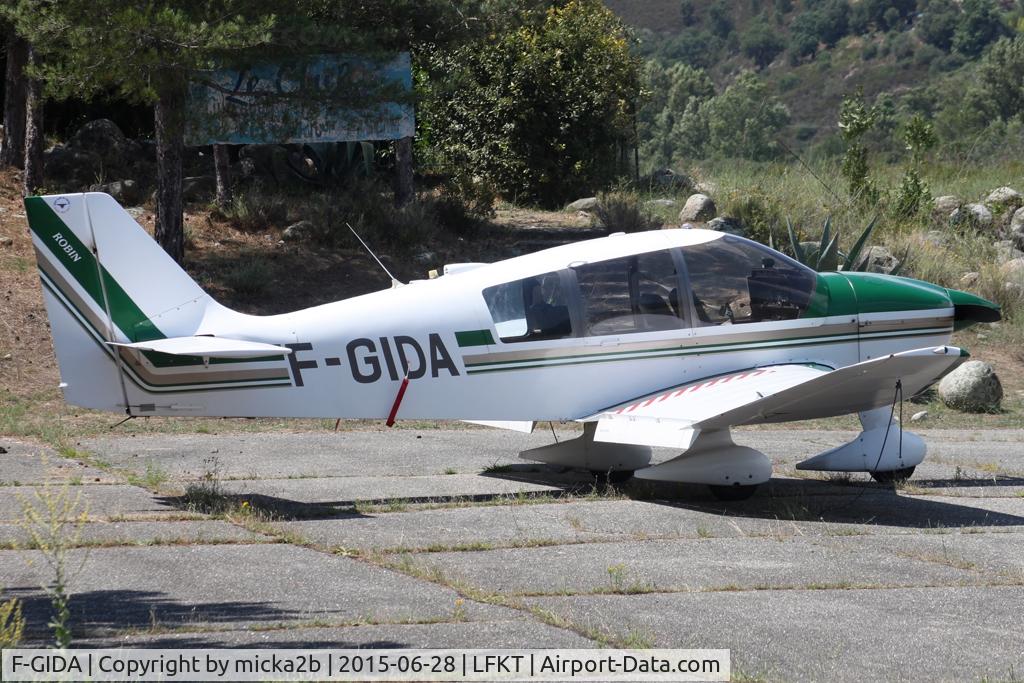 F-GIDA, Robin DR-400-180 Regent C/N 1838, Parked