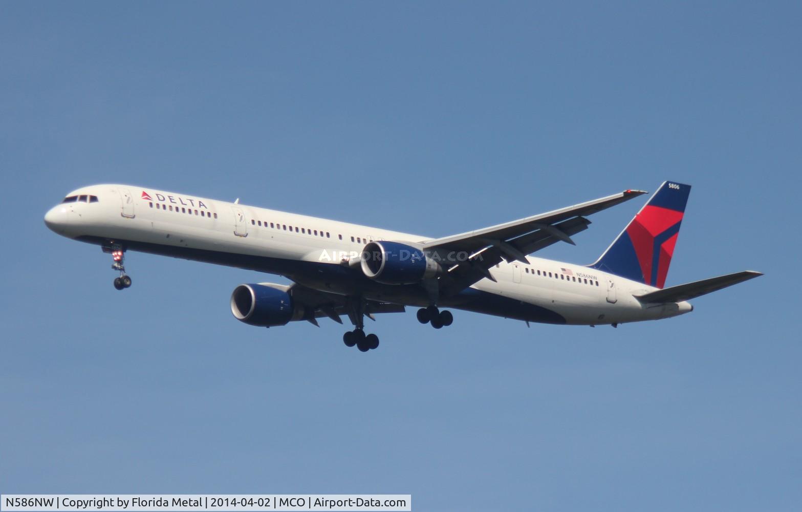 N586NW, 2002 Boeing 757-351 C/N 32987, Delta