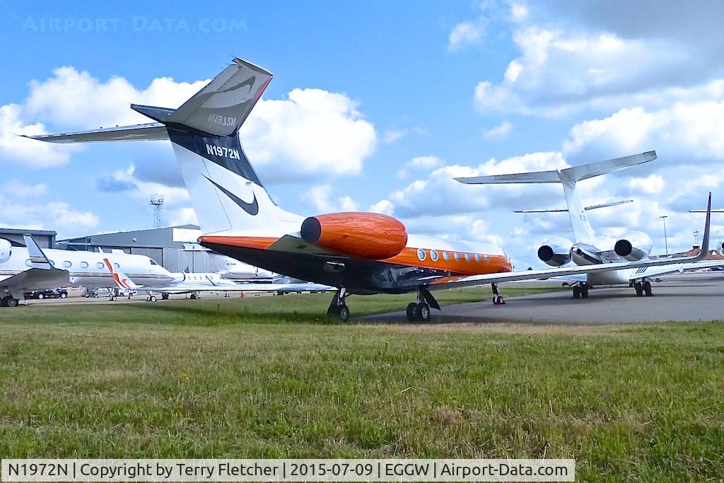 N1972N, 2006 Gulfstream Aerospace GV-SP (G550) C/N 5121, Nike's - 2006 Gulfstream Aerospace GV-SP (G550), c/n: 5121 at Luton during Wimbledon 2015