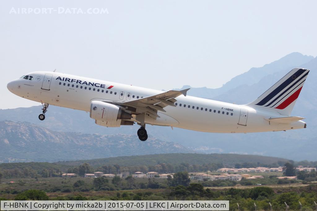 F-HBNK, 2012 Airbus A320-214 C/N 5084, Take off